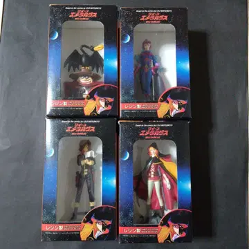 퀸 에메랄다스 피규어 전 4체 세트 (하록, 에메랄다스 외)