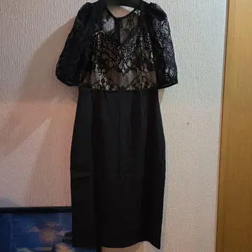 테디아무 드레스 데콜테