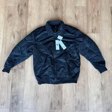 MA-1 스타일 블랙 자켓 L 사이즈