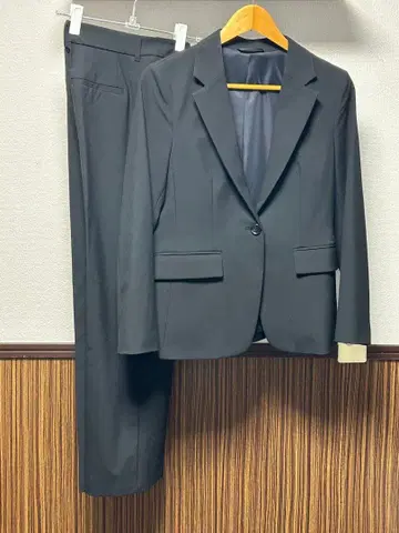 GU 여성 팬츠 수트 블랙 상하의 세트 M 사이즈