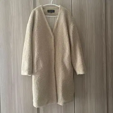 미사용 새상품 MICHEL KLEIN 코트