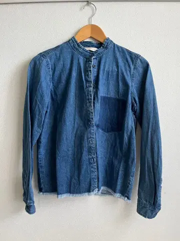 데님 블루 자켓 배색