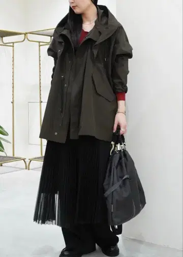 VACHEMENT 후드 부착 자켓