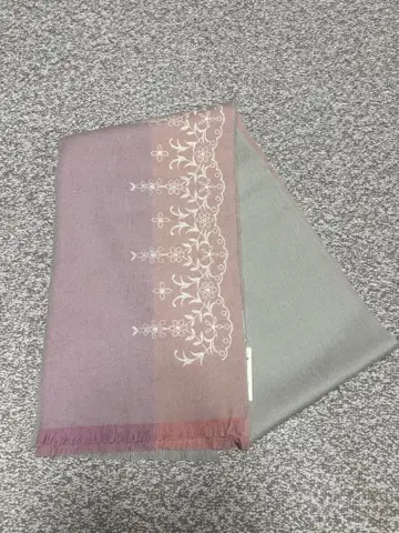 라이트 핑크 스톨