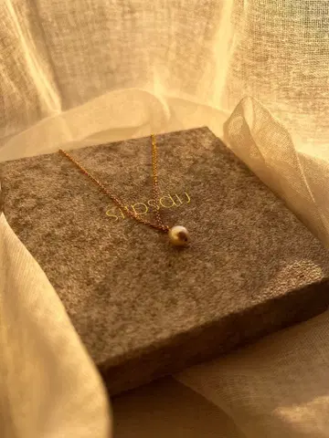 립살리스 펄 목걸이