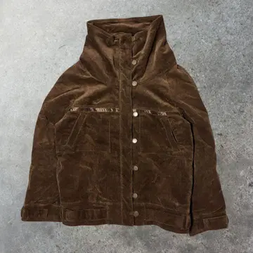 브라운 코듀로이 자켓 높은 옷깃 구조 빈티지풍 레트로풍 가을/겨울