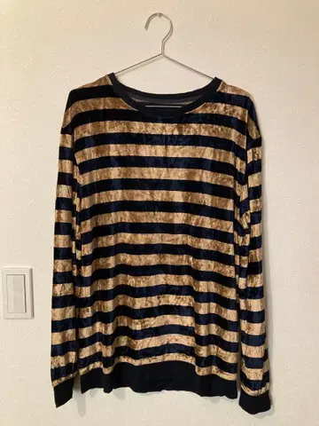 ZARA MEN / 네이비 벨벳 맨투맨