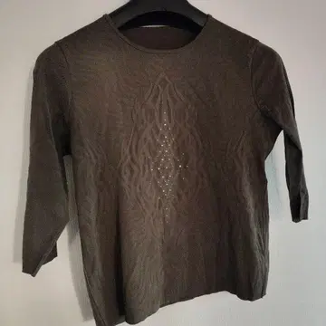 카키색 긴팔 T셔츠 지퍼 포함