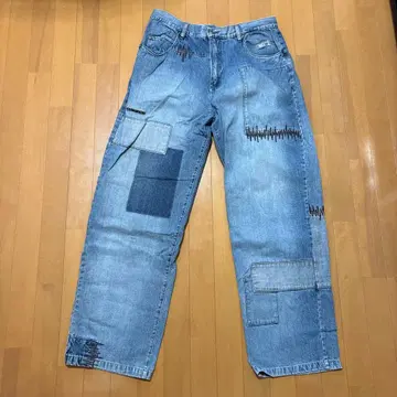 [ SCOOL OF HARD KNOCKS ] 패치워크 데님 팬츠 36