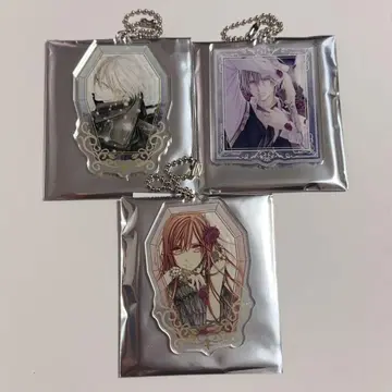 뱀파이어 기사 아크릴 키링 히루메 렌 유키