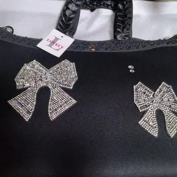 LOVELY 블랙 토트백