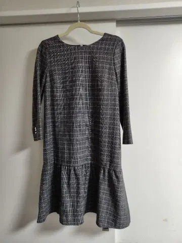 아푸와이저 리셰 그레이 체크 무늬 긴팔 원피스 사이즈 2