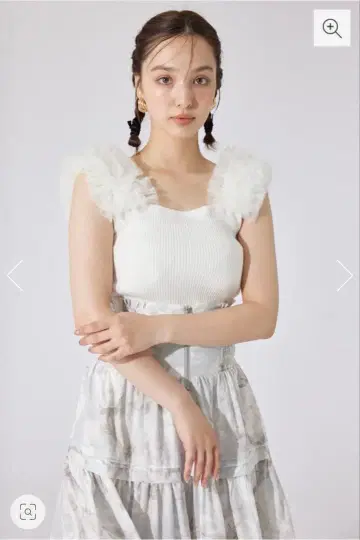 [새상품급] rienda 리엔다 숄더튤콤비 니트탑