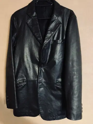 블랙 가죽 테일러드 자켓