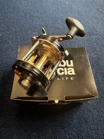 아부 가르시아 Ambassadeur 6500c 시리즈 오른손잡이용