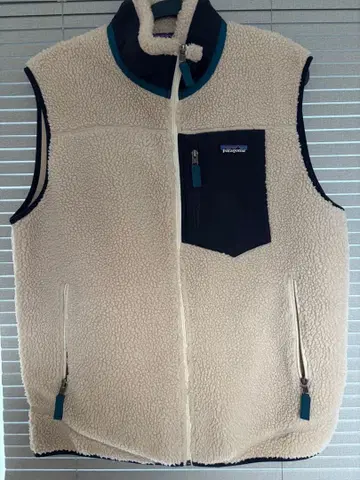 patagonia 플리스 베스트 L 사이즈 아이보리/네이비