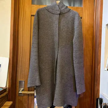 울 후드 부착 롱 코트