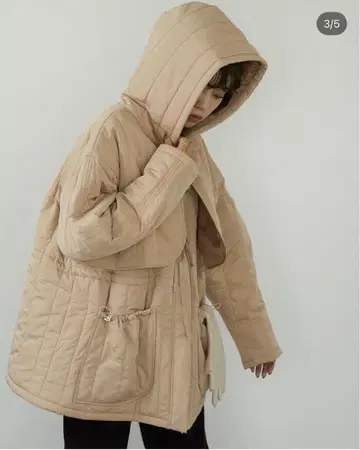 lawgy 베이지 퀼팅 자켓