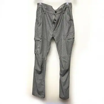 체크 디자인 팬츠