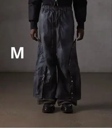 [ GRANCY ] 완판템 버튼 레이어드 디자인 나일론 팬츠 M 사이즈