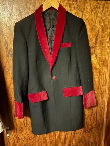 에드워드 자켓 블랙 레드