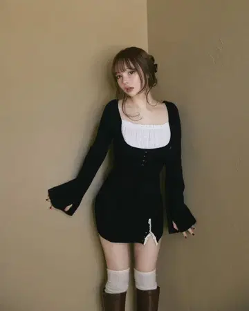 andmary 앤드마리 Poppy 레이스 미니 드레스