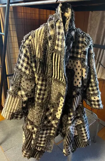 패치워크 롱 코트