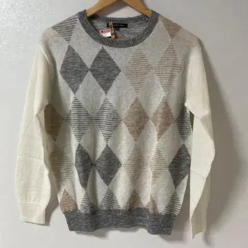 MACKINTOSH LONDON 스웨터
