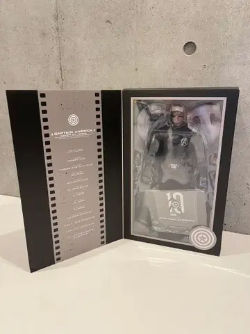 핫토이즈 캡틴 아메리카 컨셉 아트 버전