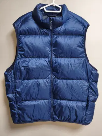 컨디션 최상 UNIQLO 울트라 라이트 다운 베스트 빅 사이즈 블랙