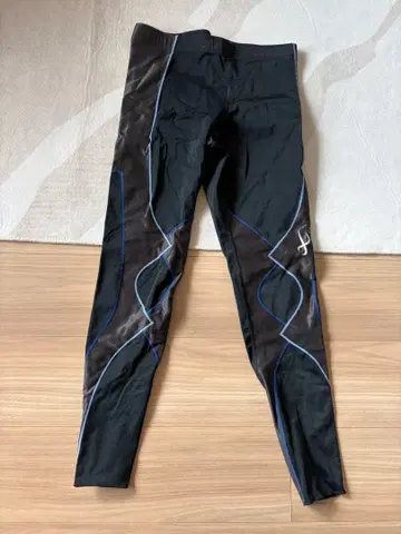 CW-X 레깅스 L 사이즈 블랙/블루