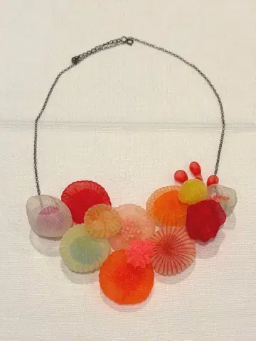 Mariko Kusumoto 입체감 목걸이