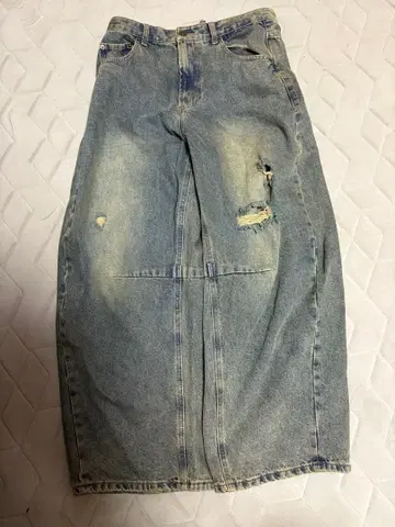 데미지 가공 데님 L 사이즈