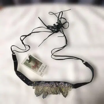 레이스 크리스탈 스톤 리본 목걸이