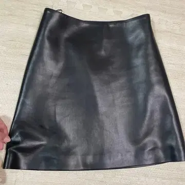 에스트네이션 가죽 스커트
