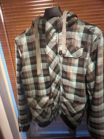 체크 무늬 후드 부착 자켓