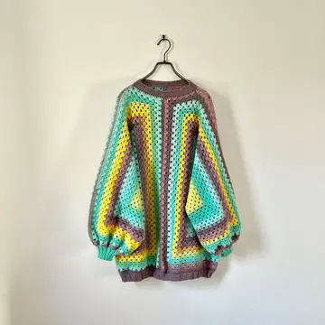 빈티지 핸드메이드 크로셰 니트 볼륨 슬리브 오버 실루엣