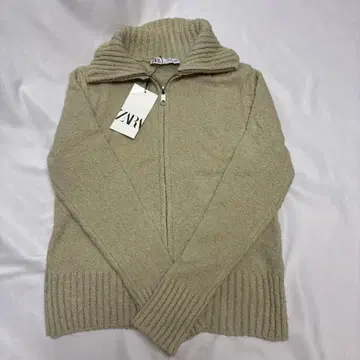 새상품 ZARA 베이지 집업 가디건