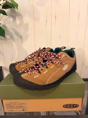 KEEN 제스퍼 스웨이드 브라운