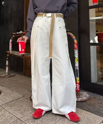 [새상품급] ciaopanictypy 턱 디자인 와이드 데님 벨트 포함