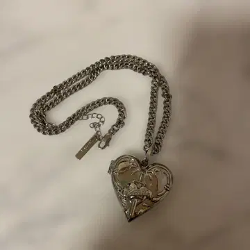 X-GIRL 하트 모양 목걸이