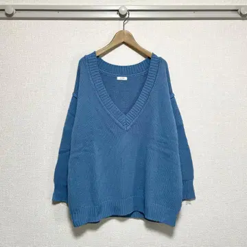 [ 새상품급 ] LOWRYS FARM(로리즈팜) 후카 V넥 니트 루즈핏