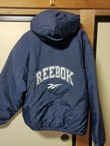 Reebok 충전솜 나일론 자켓