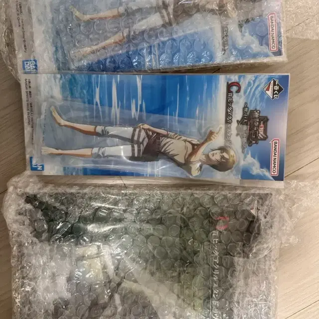 미개봉)진격의거인 c,d아크릴스탠드