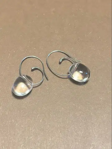 요건 레일 귀걸이 세트