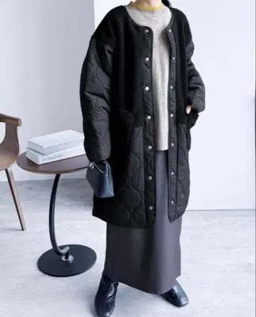 reca 노카라 보아 x 히 퀼트 코트 블랙 M 사이즈