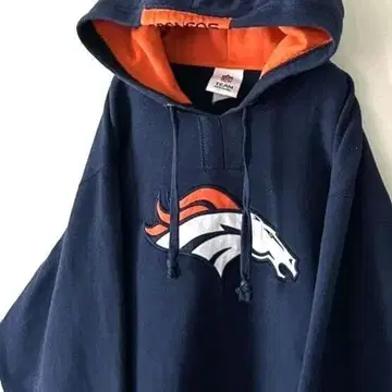 NFL 브코스 로고 자수 맨투맨 후드티 네이비 네이비 컬러 구제 의류