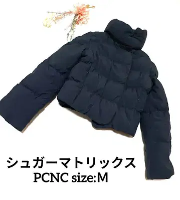 새상품급 블랙 숏 다운 자켓 Strawberryfields