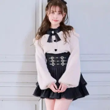 LIZLISA 레이어드 스타일 어깨 트임 니트