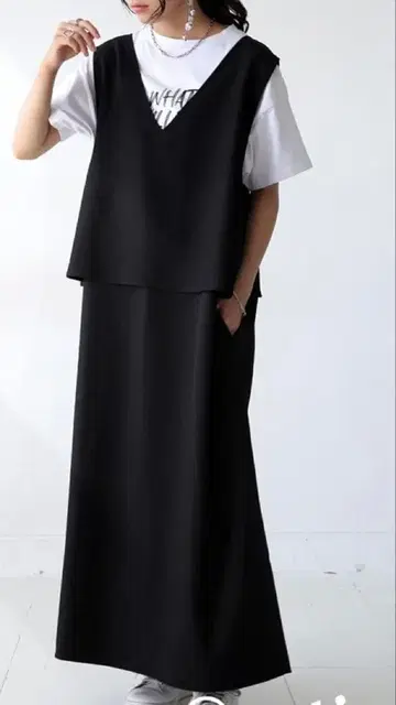 안티카 슬리브리스 레이어드 원피스 블랙